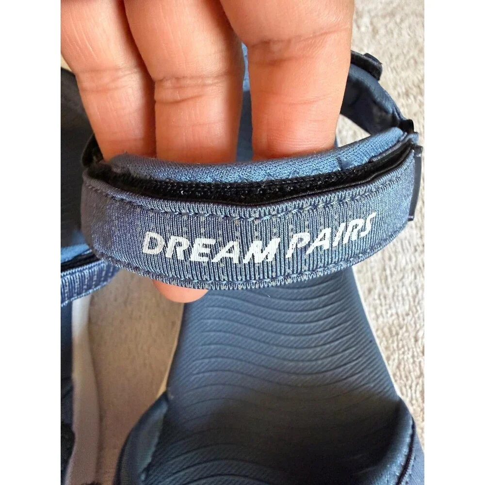 DREAM PAIRS Womrns Sport Sandals Blue Velkro Strap Cushioned Size 7.5